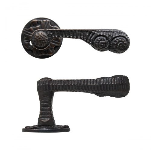 dörrhandtag gjutjärn obehandlat järn entredörr sekelskifte antikt gjutet dekorativt med mönster