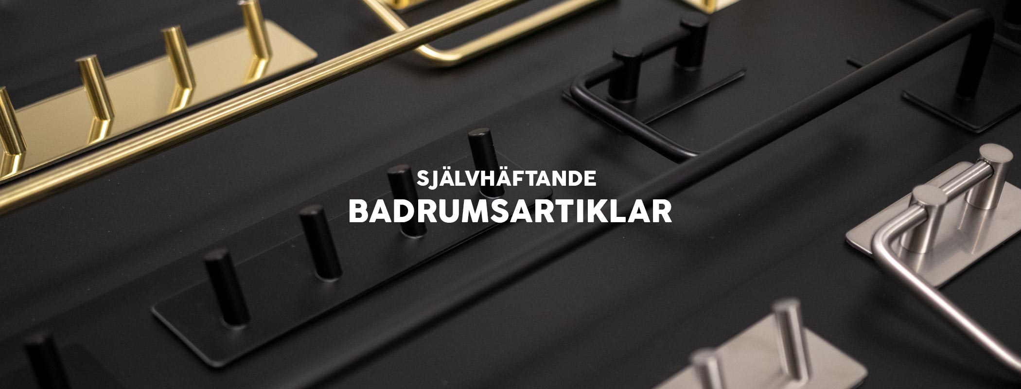 självhäftande badrumsartiklar