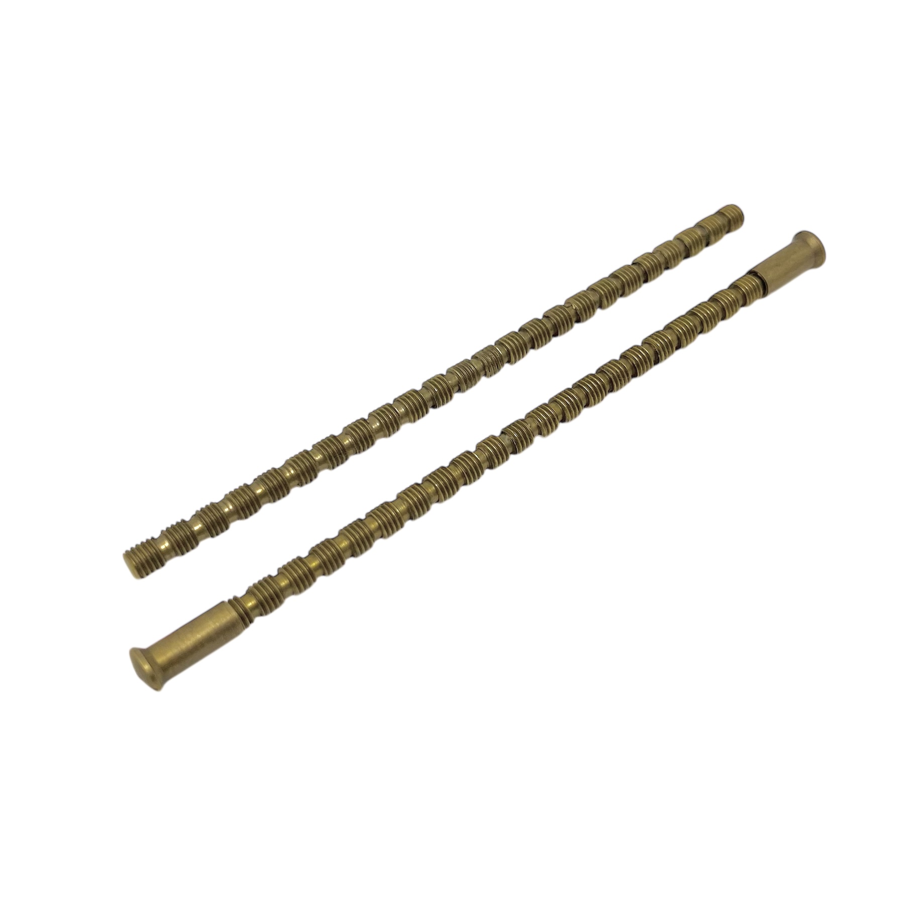 Skruvset för innerdörr m4 Mässing 120mm klippbar 2x Skruv 4x Nippel